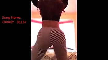 SEXY Amateur Ebony Twerking W/ Big Booty! Worldstar 2015! Big Ass Tease!